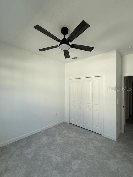 Building Photo - 215 Summertime Pl