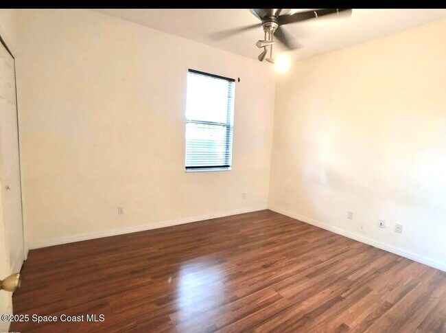 Building Photo - 3660 Hickory Park Dr