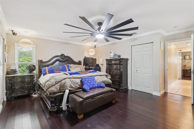 Building Photo - 11573 NW 39th Pl