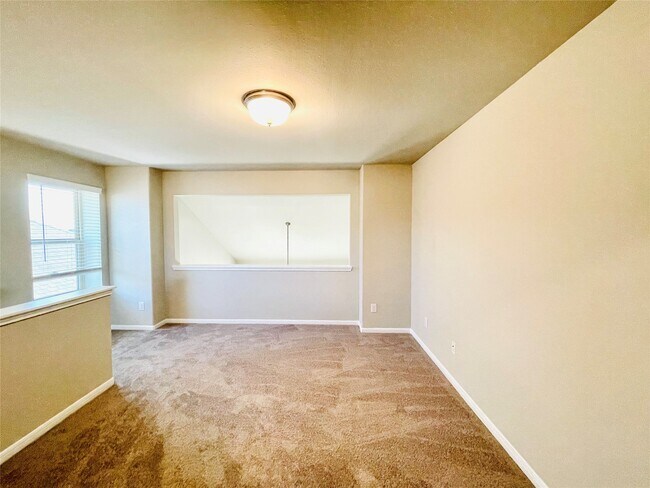Building Photo - 441 Aurora Creek Ln