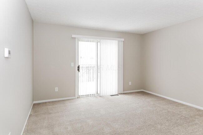 Building Photo - 2980 Blue Moon Dr