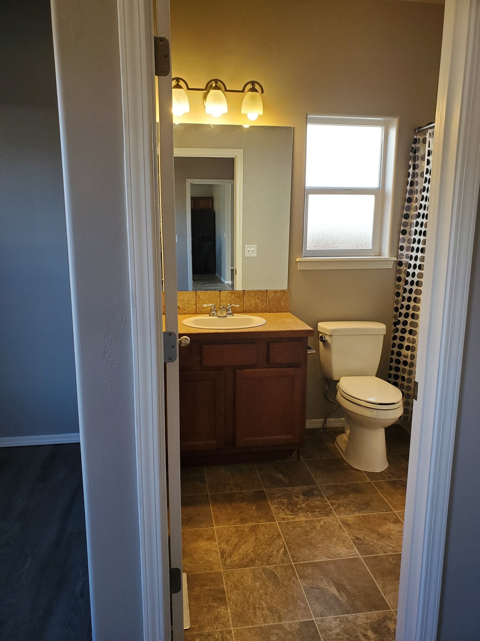 Master Bathroom - 776 Parkwood Dr