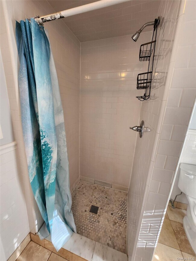 Building Photo - 1009 Brown St