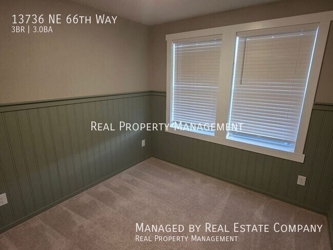 Building Photo - 13736 NE 66th Wy