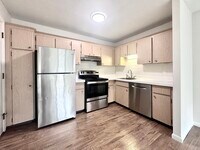 Building Photo - 130 North St