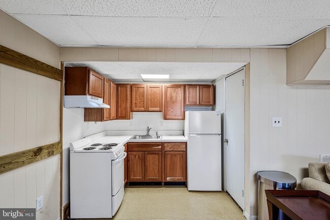 Building Photo - 1016 Trinity Gate St