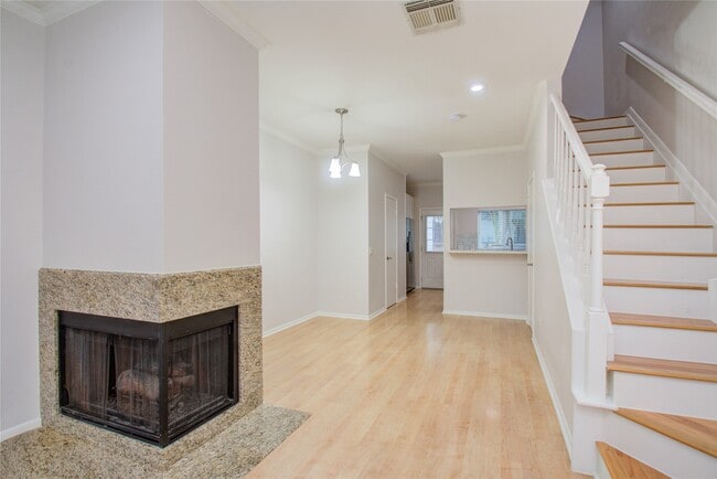 Building Photo - 2910 Grants Lake Blvd