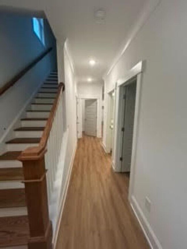 Building Photo - "Brand New Construction" 1 mile from Campus and Downtown