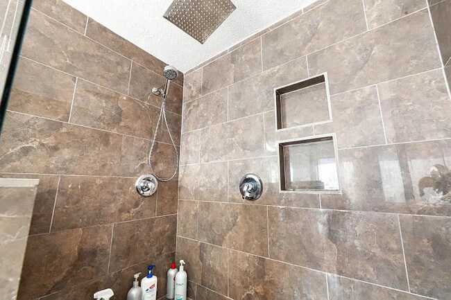 Building Photo - 4400 Orrine St