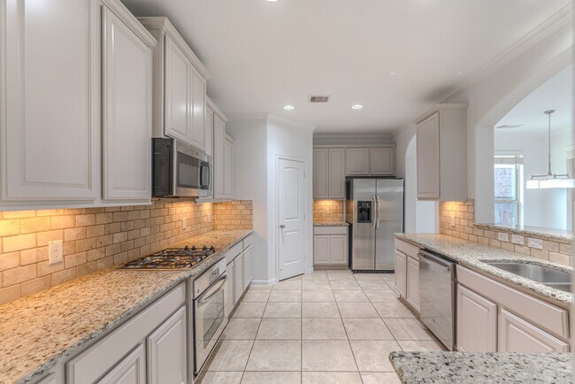 Building Photo - 54 N Marshside Pl