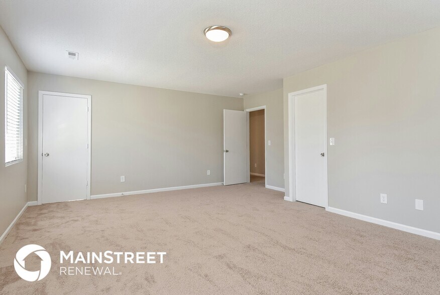 Building Photo - 5719 Waterpoint Dr