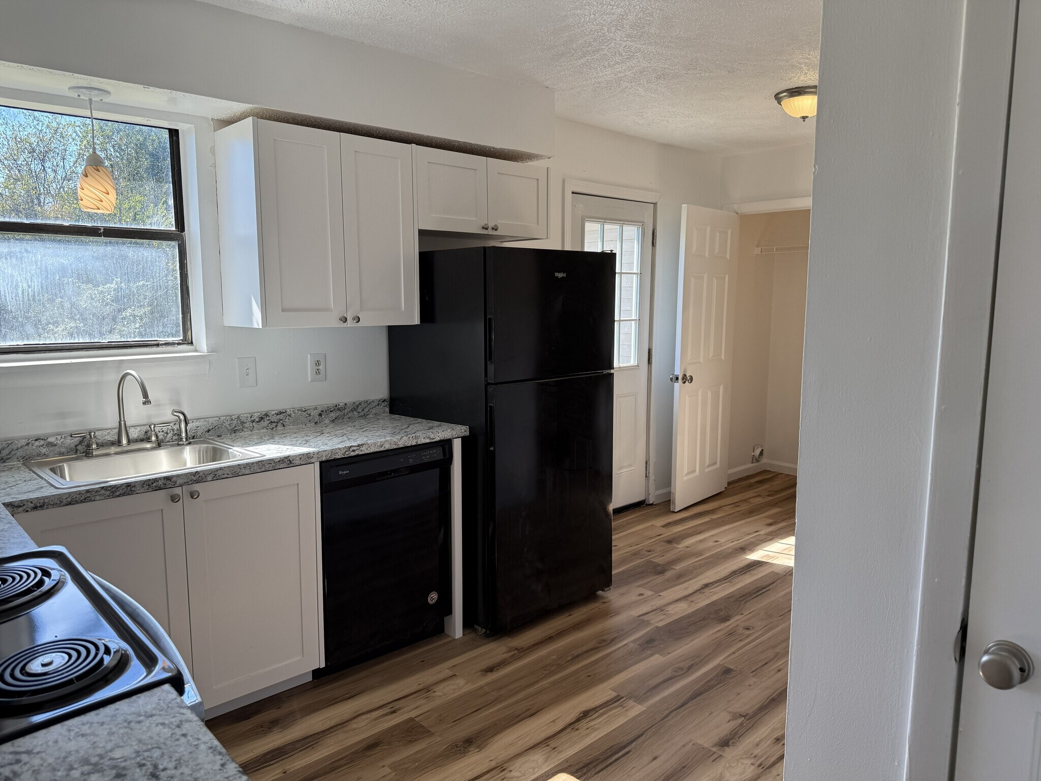 Building Photo - 836 Miller Estates Rd