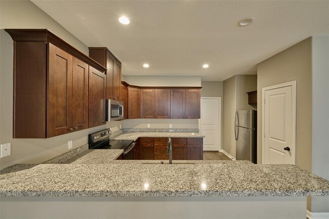 Building Photo - 132 Artesian Way