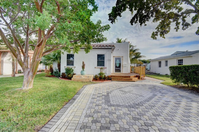 Building Photo - 232 Dixie Blvd