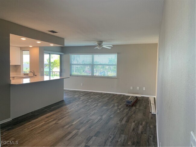 Primary Photo - 429 SW 47th Terrace