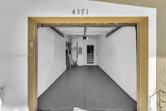 Building Photo - 4371 SW 131st Ln