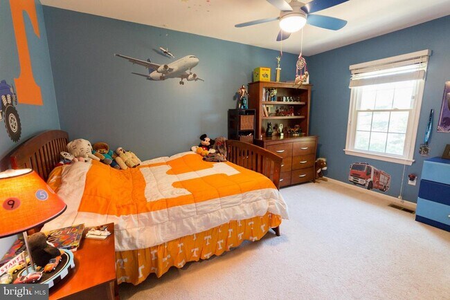 Building Photo - 3100 Windwood Farms Dr