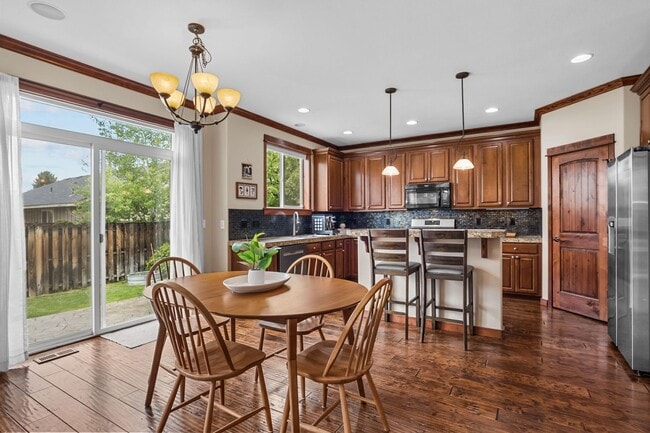 Building Photo - First Time Rental Property With Gorgeous F...