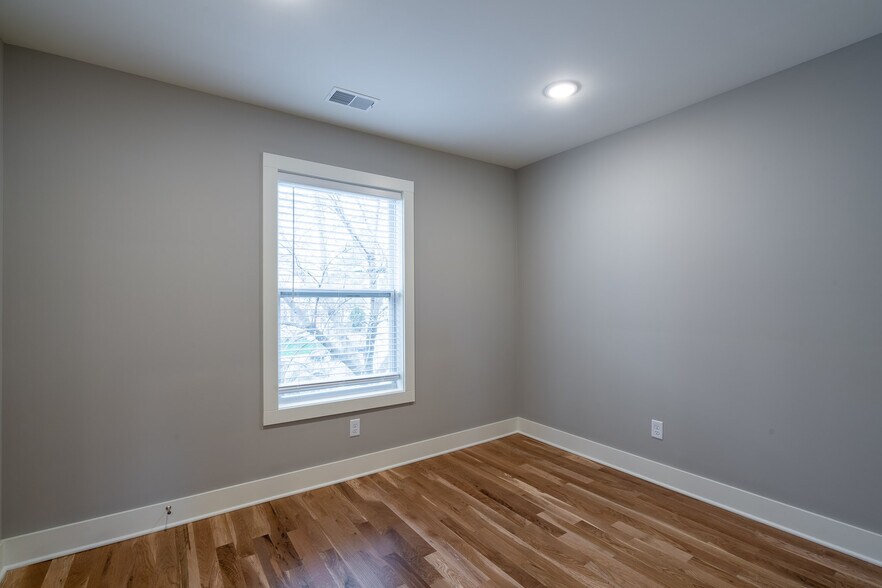 Building Photo - 635 3rd St NW