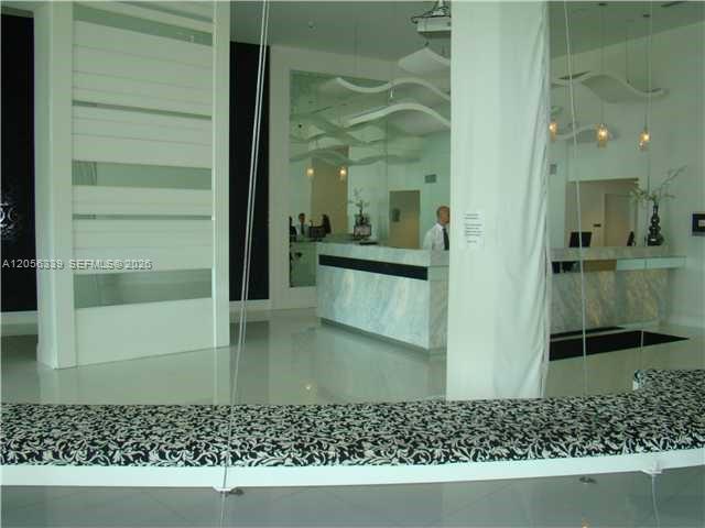 Building Photo - 350 S Miami Ave