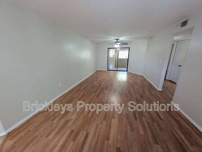 Building Photo - 1287 N Alma School Rd