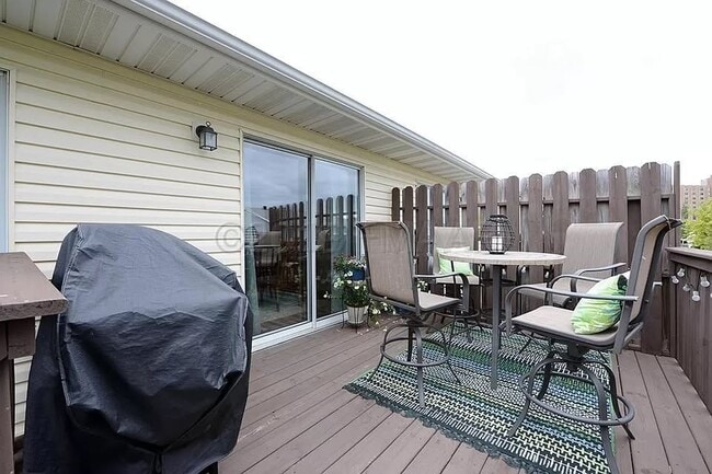 Building Photo - 2565 Amber Valley Ct