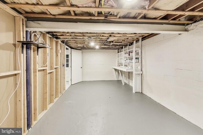 Building Photo - 4422 Neptune Dr