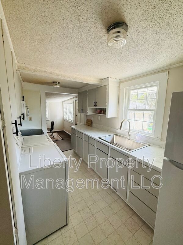 Building Photo - 205 East E Street