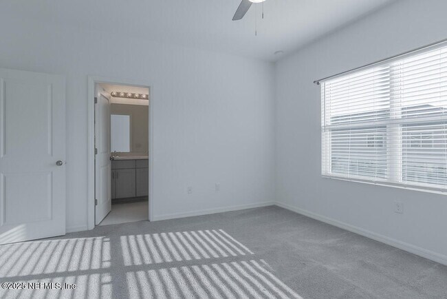 Building Photo - 13114 Annie’s Walk Dr