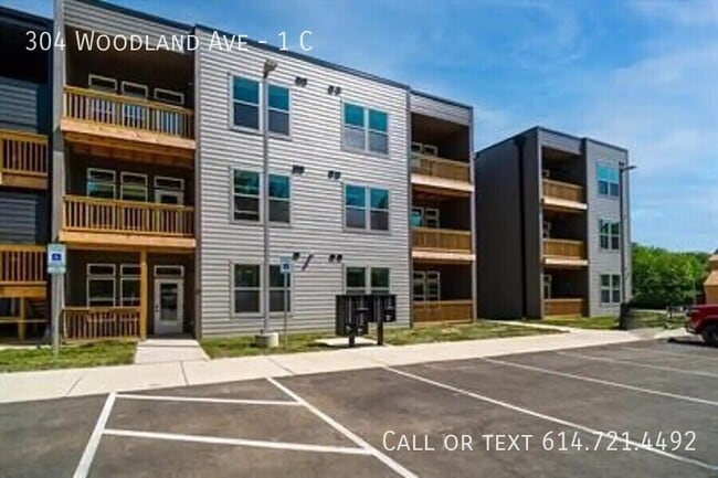 Building Photo - 304 Woodland Ave