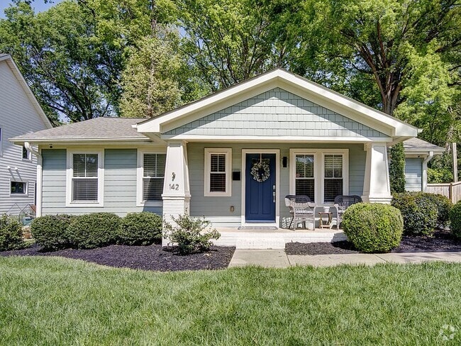 Building Photo - 142 Seldon Dr