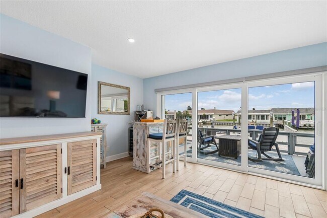 Building Photo - 392 Boca Ciega Point Blvd N