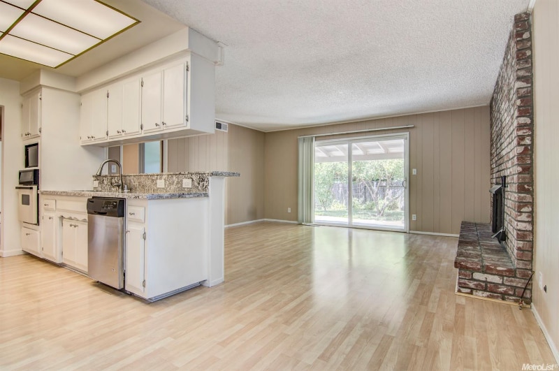 Building Photo - 5039 Cypress Ave