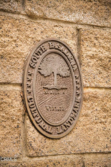 Building Photo - 851 Lyndon St