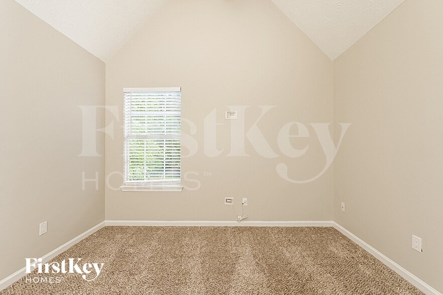 Building Photo - 308 Waltrip Ct