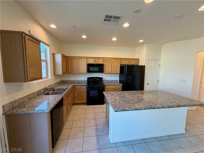 Building Photo - 351 Andy Wheeler Dr