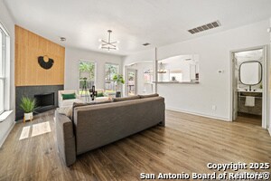 Building Photo - 1331 Pinnacle Dr