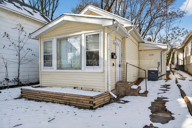 Building Photo - 5459 Hamilton Ave