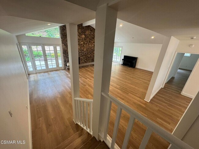 Building Photo - 3474 Loadstone Dr
