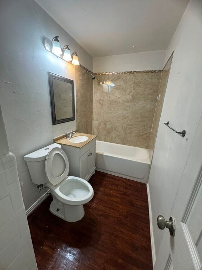 Building Photo - A hassle-free lifestyle