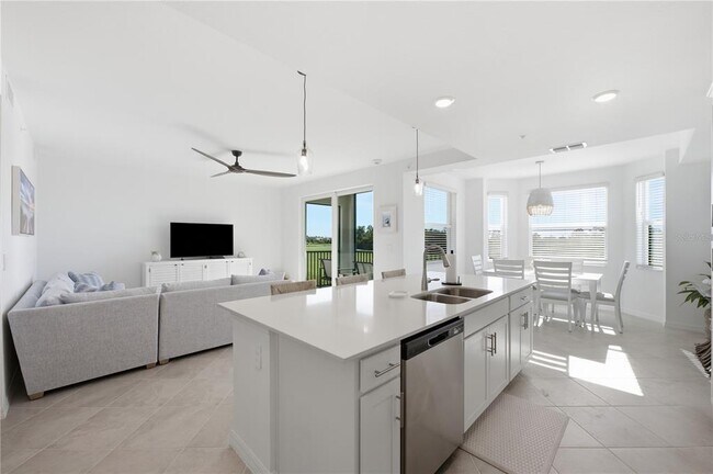 Building Photo - 17600 Opal Sand Dr