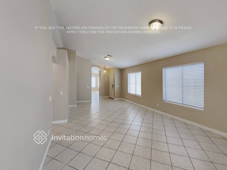 Building Photo - 3413 Travelers Ct