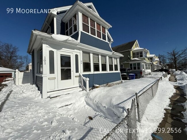 Building Photo - 99 Mooreland St