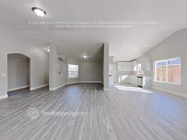 Building Photo - 948 Beaver Park Way