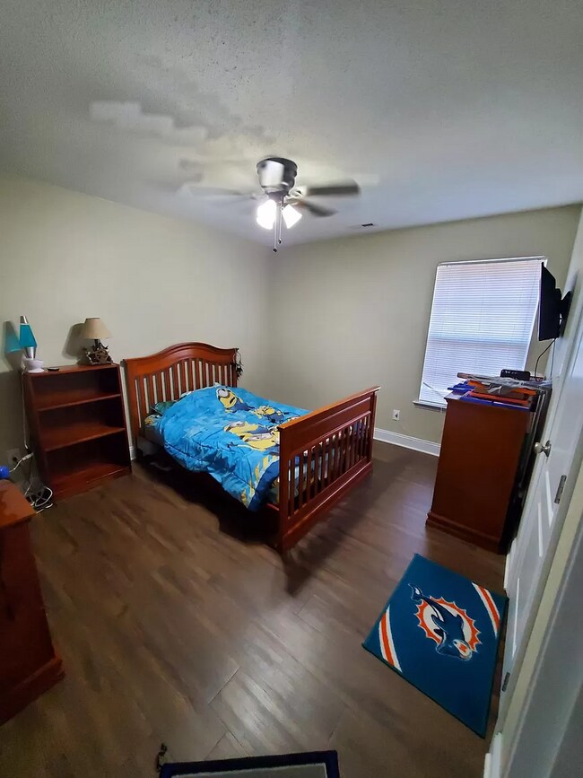 Building Photo - 29697 Rock Creek Blvd