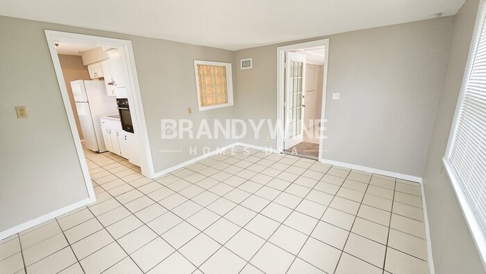 Building Photo - 2465 Highland Acres Dr