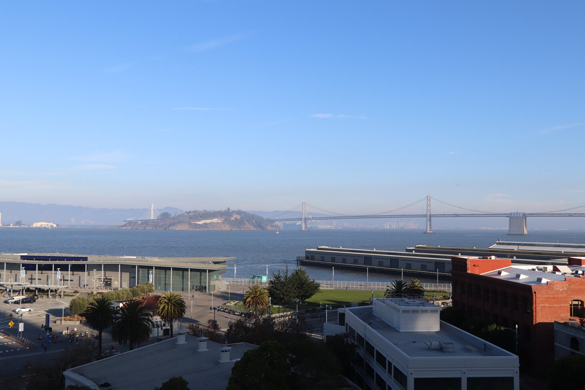 Building Photo - 150 Lombard St