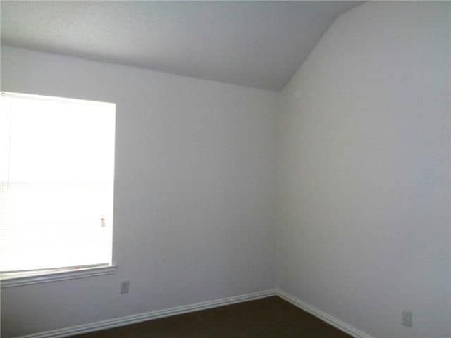 Building Photo - 8164 Hosta Way