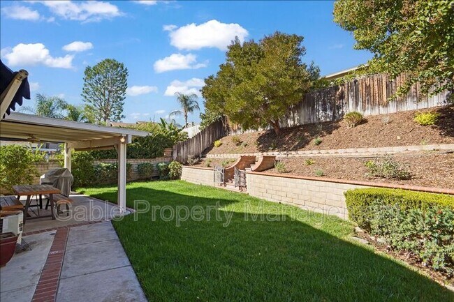 Building Photo - 27553 Saffron Ln