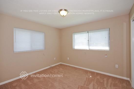 Building Photo - 1709 Idaho Ave